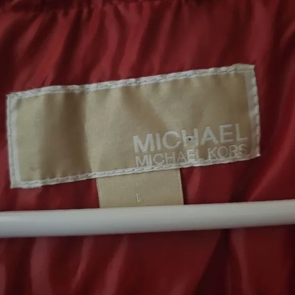 Michael Kors Womens Shiny Red Puffer Jacket Size Large - Picture 2 of 6